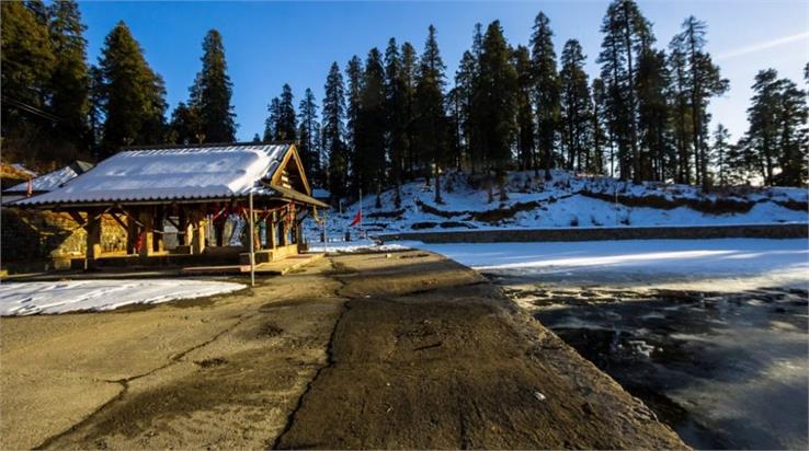 Kamrunag Temple Snowfall